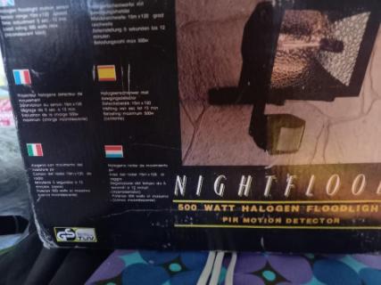 Különböző háztartási gépek eladók