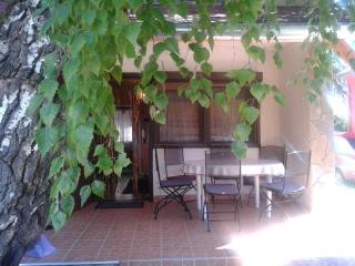 Fonyódon 3 hálószobás önálló nyaraló kiadó - 5 600 Ft