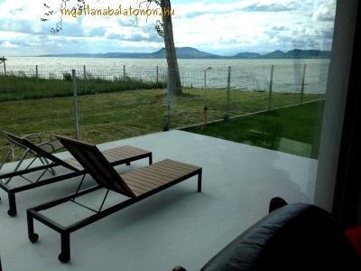 Luxus jakuzzis nyaralóvilla (376)