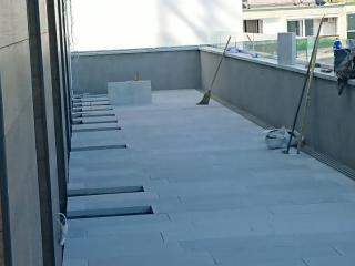 Kőműves munkák és térkővezese.