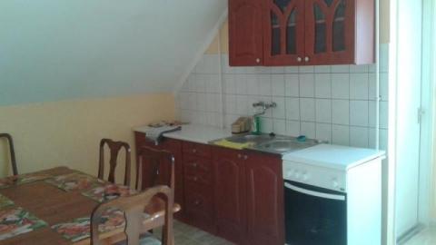 Balatonlellén apartmanok kiadók