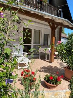 Balatonszárszói nyaralás, apartmanok a vízparton