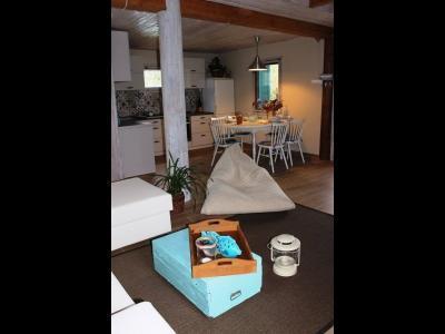 Balatonfüreden közvetlen vízparti önálló nyaraló stéggel (957)