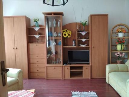 Déli parton Balatonlellén családi ház 4 fő részére kiadó