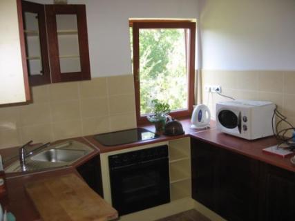 A Dunakanyarban Zebegényben 16 fős apartmanház kiadó