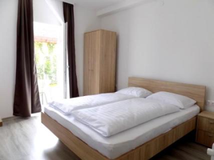 Balatonlellén földszinti apartman kiadó 2 fő részére