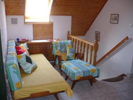 Nyaraltatásra is alkalmas családi ház Balatonlellén