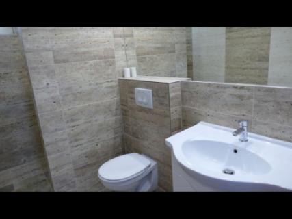 Önálló, medencés nyaraló Balatonszemesen (974)