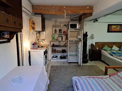 Alsóörsön közvetlen Balaton-parti apartman kiadó 5 fő részére