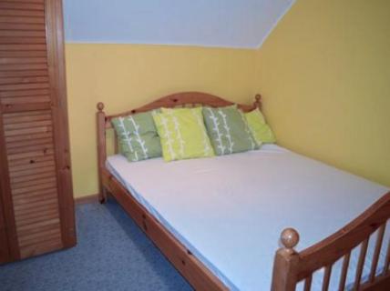 Balatonfenyvesen 7 fős nyaraló rész a strandtól 40 m-re (25)