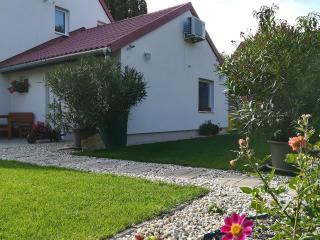 Kiadó apartman Balatonalmádi Kajak Kuckó Vendégház