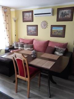 Kiadó, nyaralás céljára a Balatonhoz közel 4 fős apartman