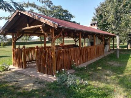 Nyugodt Pihenés a Csicseri Vendégházban