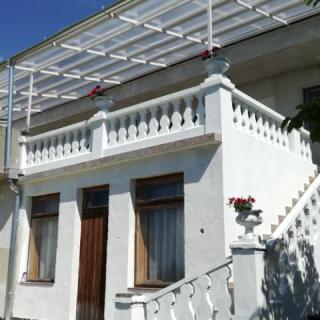 Nosztalgia Balaton Apartmanház, 2 apartman 6 férőhely