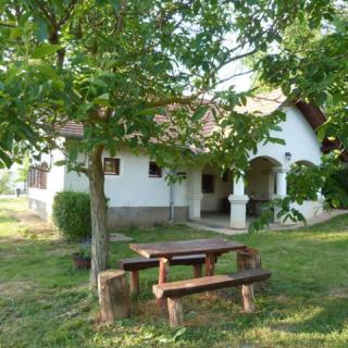 István Pince Vendégház, 2 szoba 6 férőhely