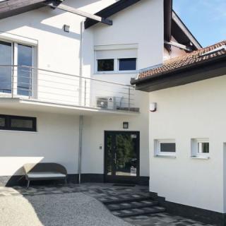 White Apartman, 7 apartman 27 férőhely