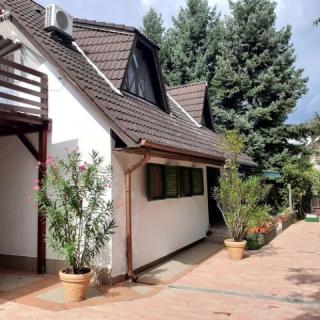 Aranyhíd Szálláshelyek, 6 apartman 11 férőhely