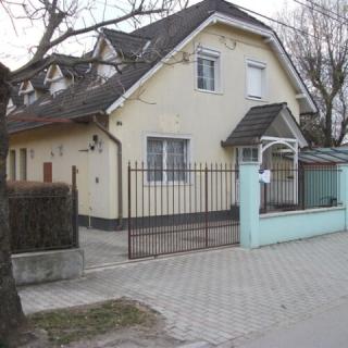 Farkas Apartman Kele, 3 apartman 11 férőhely