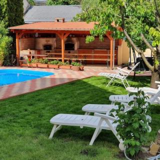 Brill Apartmanház, 4 apartman 16 férőhely