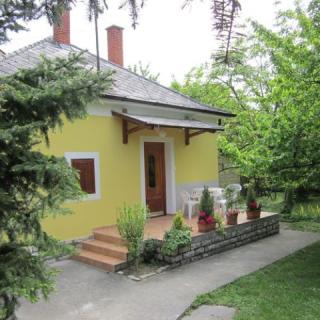 Júlia Vendégház, 2 szoba 5 férőhely