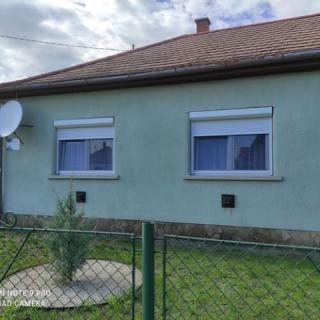 Fenyvesi Nyaraló, 2 szoba 5 férőhely
