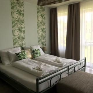 Platán Apartmanház, 4 apartman 12 férőhely