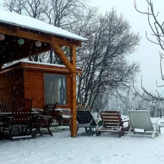 Rezi-dencia Gyógynövényfalu, 5 faház 16 férőhely