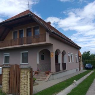 Mónika Apartman, 4 szoba 9 férőhely