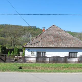 Kisberényi Menedék, 5 szoba 12 férőhely