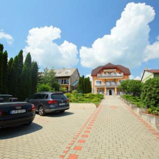 Balkon Apartmanház, 7 apartman 24 férőhely