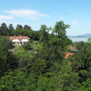 Ezüsthíd Apartman, 3 apartman 16 férőhely