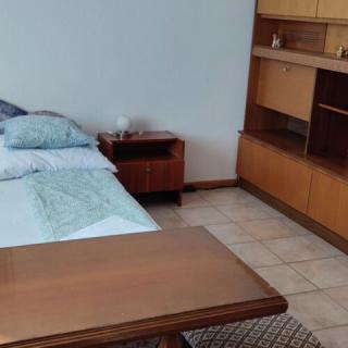 Róbert Apartman, 1 apartman 6 férőhely