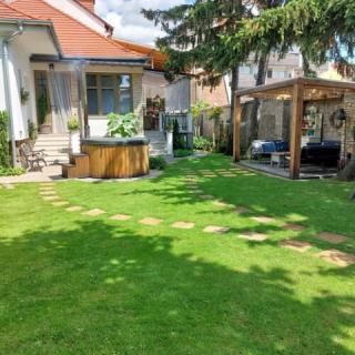 Belvárosi Kertesház, 2 szoba 4 férőhely