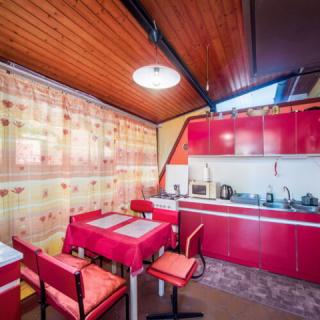 Irénke Apartman, 1 apartman 6 férőhely