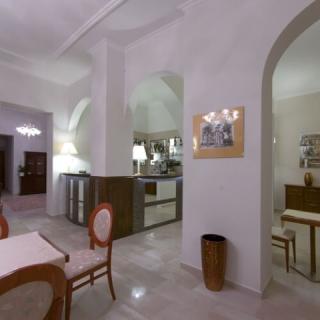 Jókai Villa, 12 szoba 35 férőhely