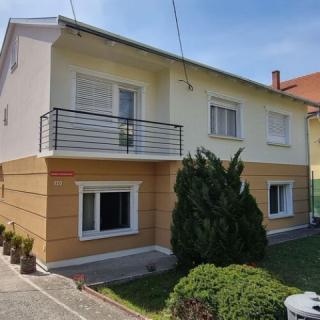 Bangó Vendégház, 4 szoba 8 férőhely