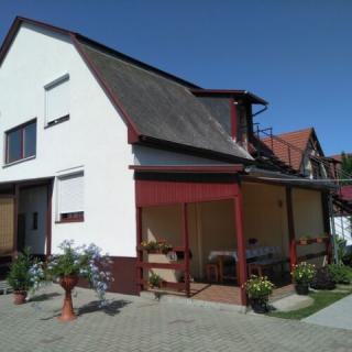 Rigó Villa, 2 apartman 8 férőhely