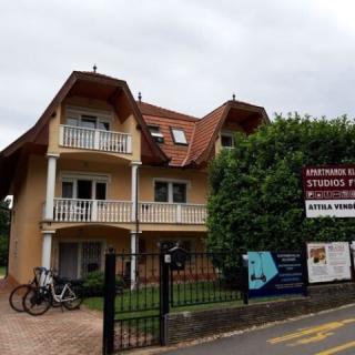 Attila Vendégház, 8 apartman 16 férőhely