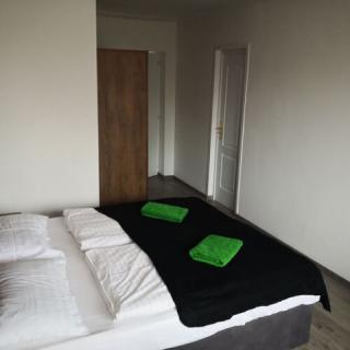 Thomas Panzió, 15 szoba 32 férőhely