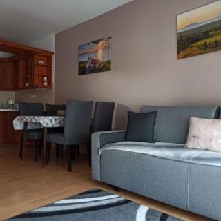 Peppy Apartment Pool, 1 apartman 4 férőhely