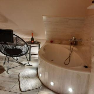 Sarolta Apartman, 1 apartman 2 férőhely