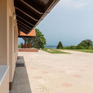 Zobori Panzió, 7 szoba 13 férőhely