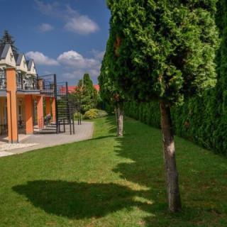 Az Idill Panzió, 17 szoba 45 férőhely