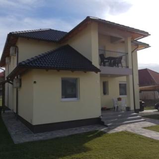 Villa Katalino Apartman, 2 apartman 7 férőhely