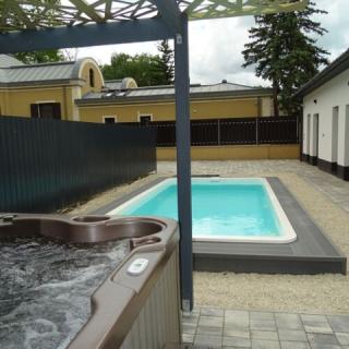 Dorothy Three Apartman, 2 apartman 6 férőhely