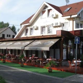 Hermina Panzió, 7 szoba 19 férőhely