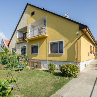 Mohai Vendégház, 1 apartman 8 férőhely