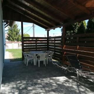 Zafír Apartman, 1 apartman 6 férőhely