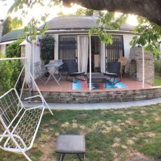 New Retró Vendégház, 3 szoba 5 férőhely