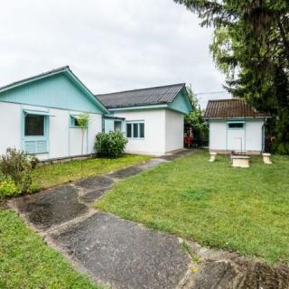 PengeBungalók Faház, 3 faház 13 férőhely